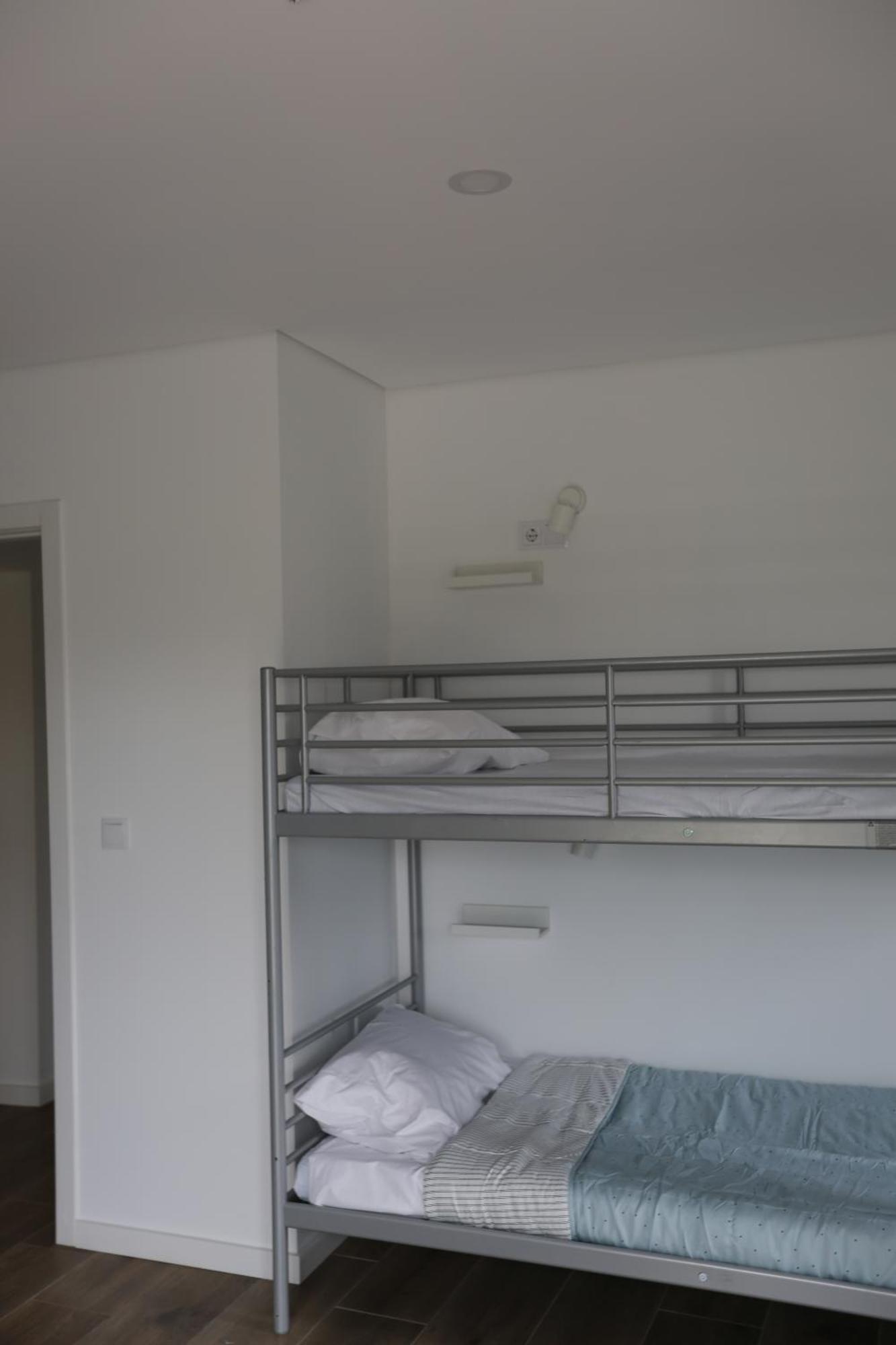 Albergue Ultreya เอสโปเซนเด ภายนอก รูปภาพ