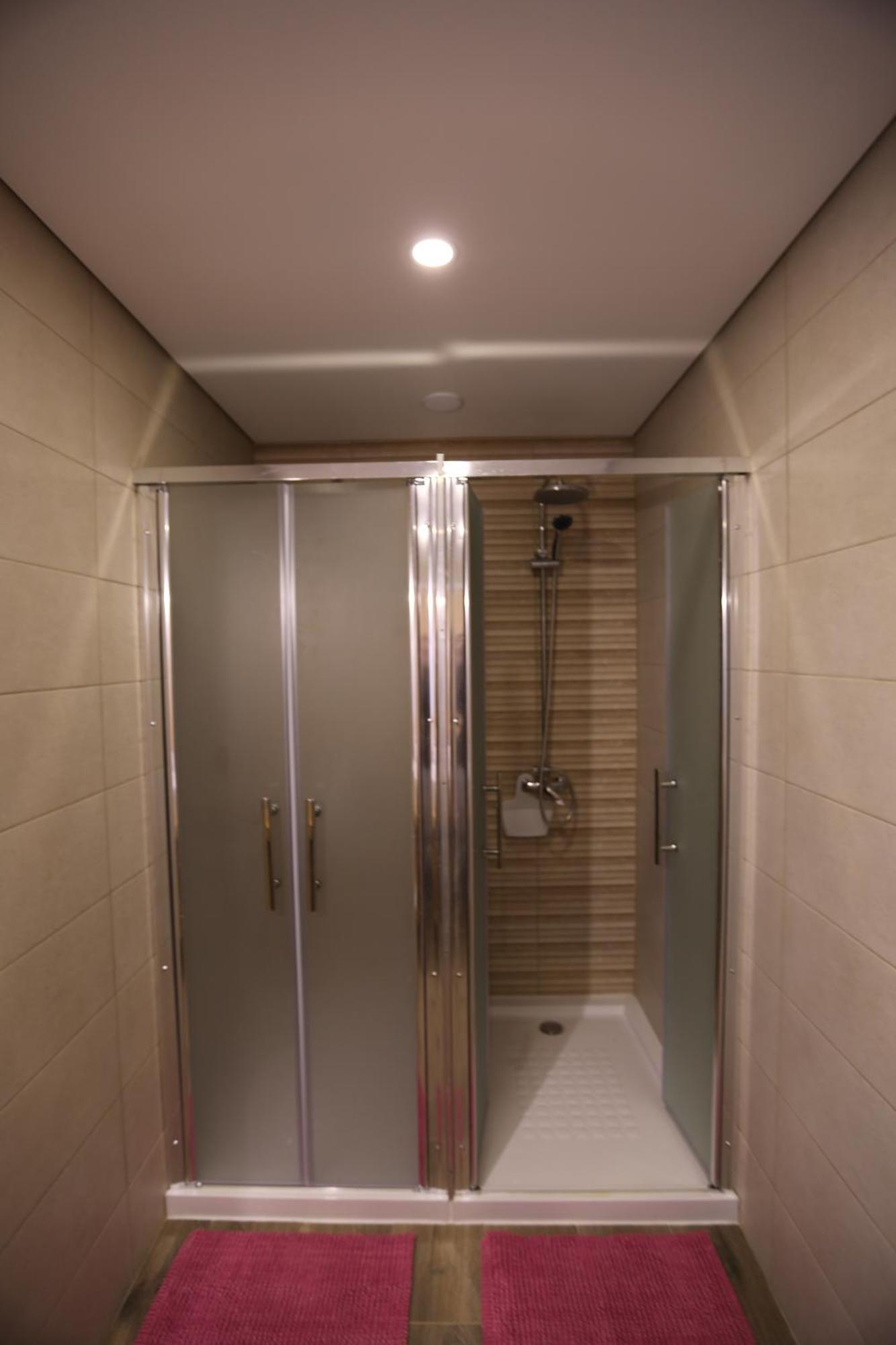 Albergue Ultreya เอสโปเซนเด ภายนอก รูปภาพ